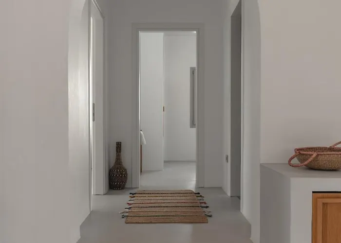 Siora Of Paros - Malatesta & Piccolo Semesterbostad